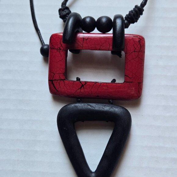 Black and White Resin Modernist Ikigai Art Necklace on Rope - Picture 2 of 8